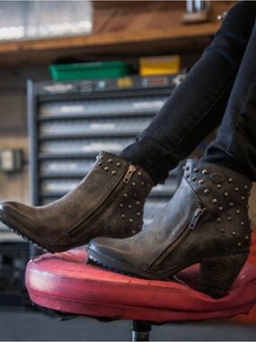 Harley-Davidson Gray Studded Leather Ankle Booties with Side Zip